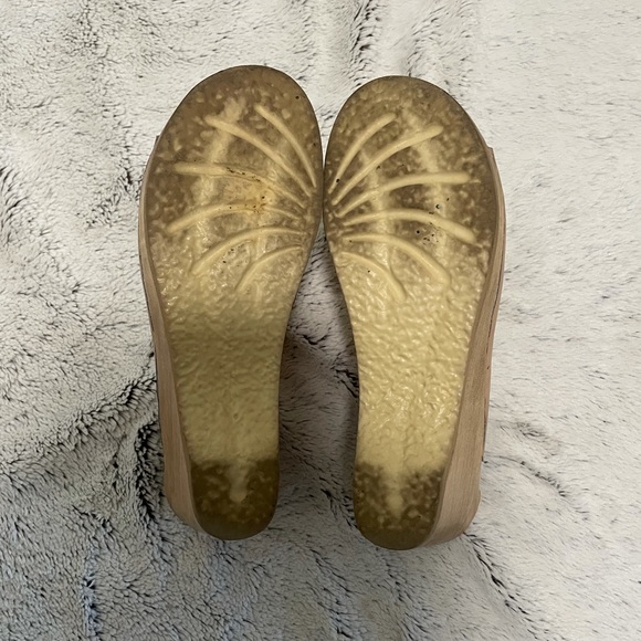 No. 6 rose gold front seam slide clog - Picture 16 of 16